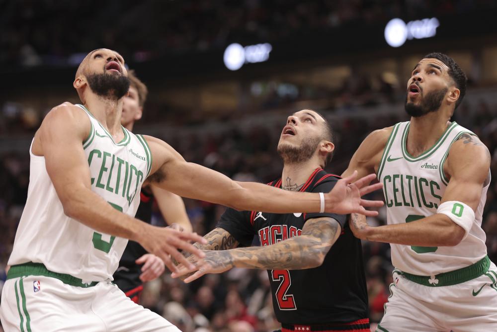 他们通过两 他们通过两